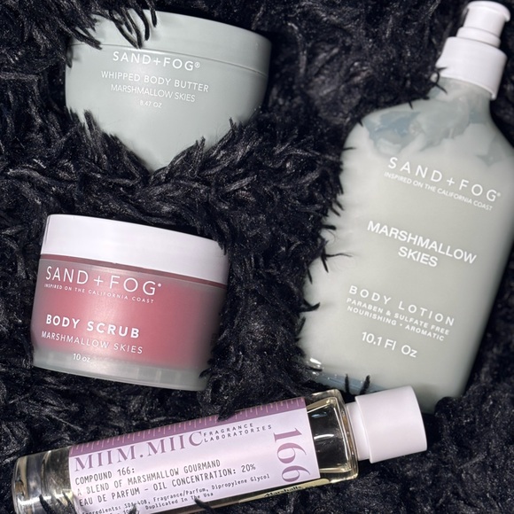 SAND + FOG Marshmallow Skies Bath Set